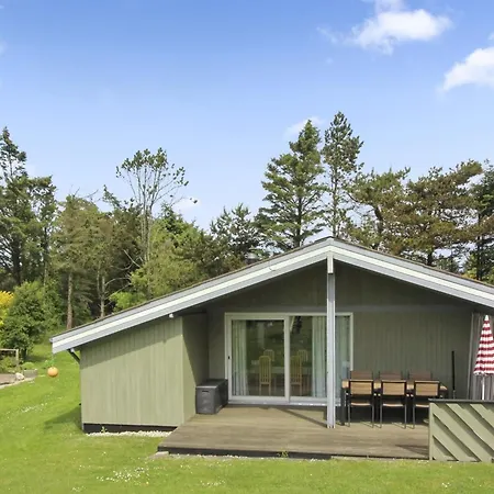 Sonya - 1km From The Sea By Interhome *